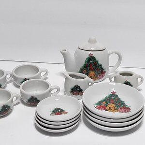 16 pc Christmas Teddy Bear Tea Set Miniature Porcelain Ceramic Pretend Play.